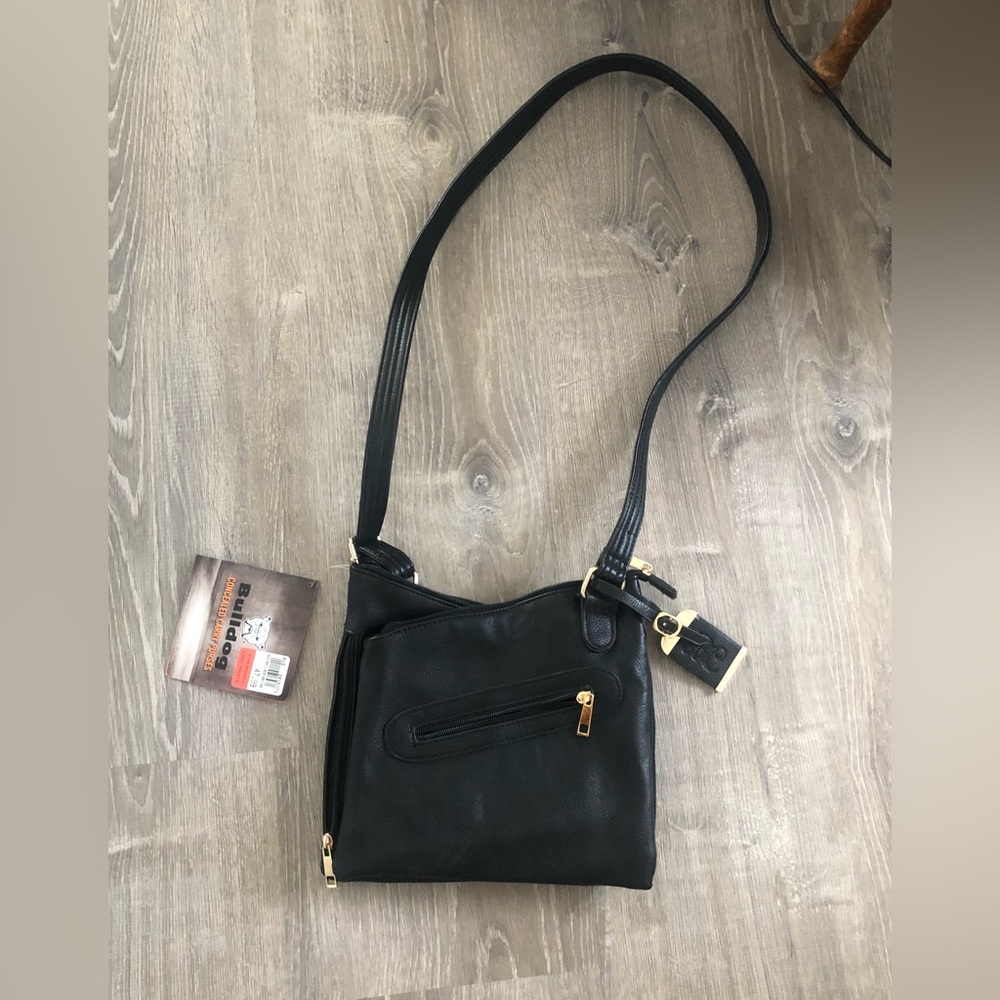 Bulldog conceal and carry leather purse NWT